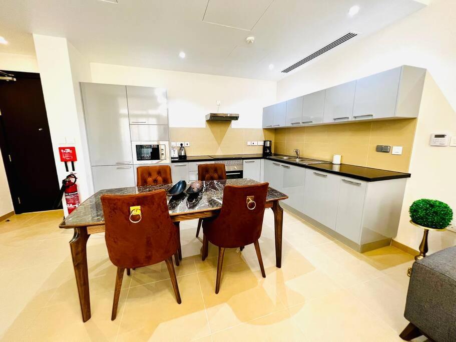 One Bedroom Apartment Muscatbay 외부 사진